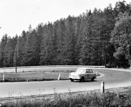 Tadeusz Dembowy i Wacław Filemonowicz – Trabant 600.